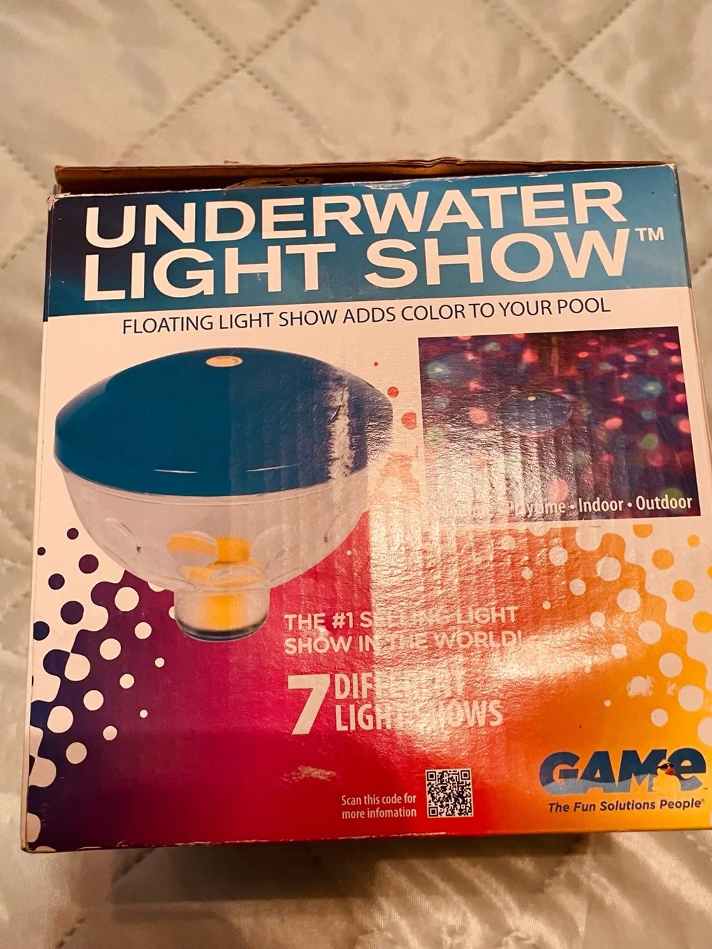 Underwater Light Show - Blue Floating Pool Light